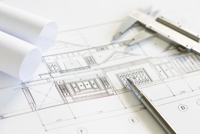 Permis modificatif d’une construction achevée et cristallisation des moyens en cassation : deux précisions en une décision !